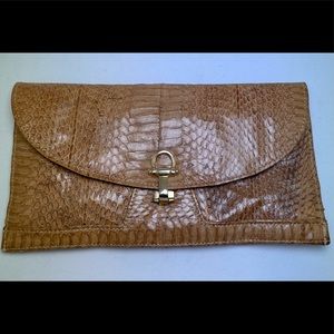 Hasi Hato Leather Tan Snakeskin Wallet Clutch